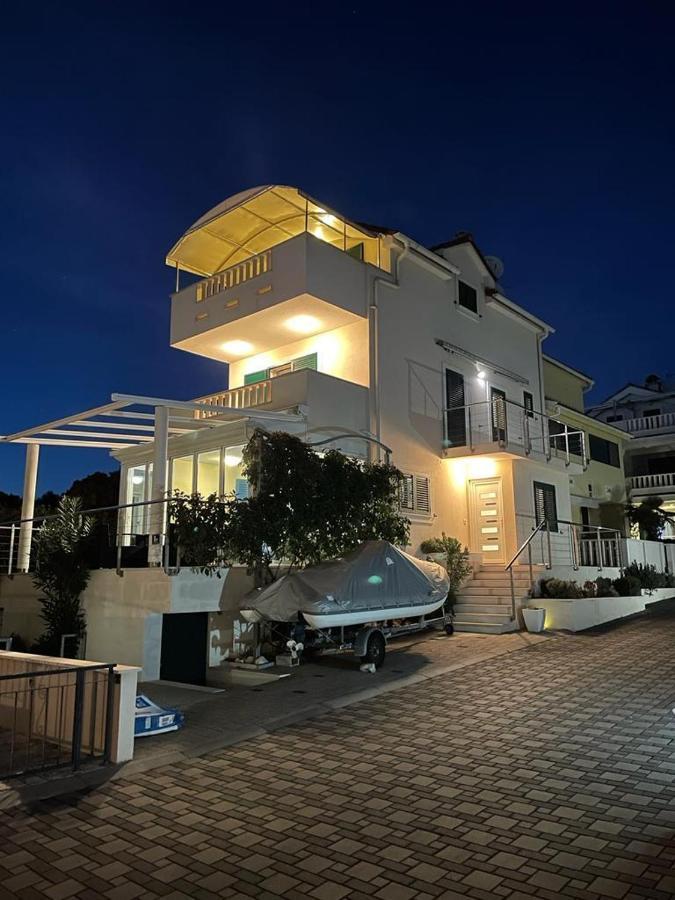 Apartments Villa Lili Lovetovo Vodice Buitenkant foto