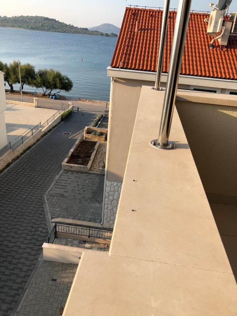 Apartments Villa Lili Lovetovo Vodice Buitenkant foto